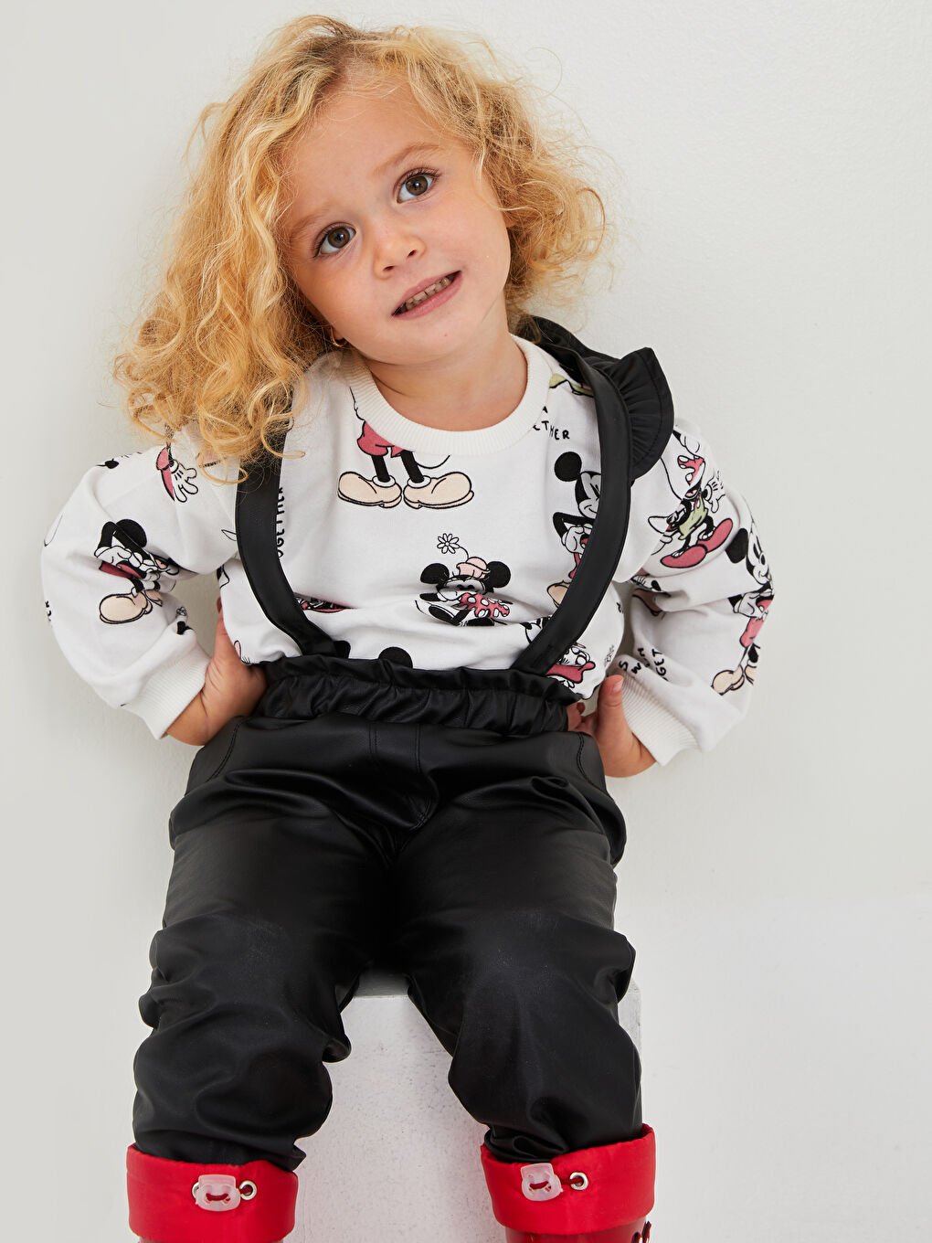 Ekru Bisiklet Yaka Uzun Kollu Minnie Mouse Baskılı Kız Bebek Sweatshirt-2