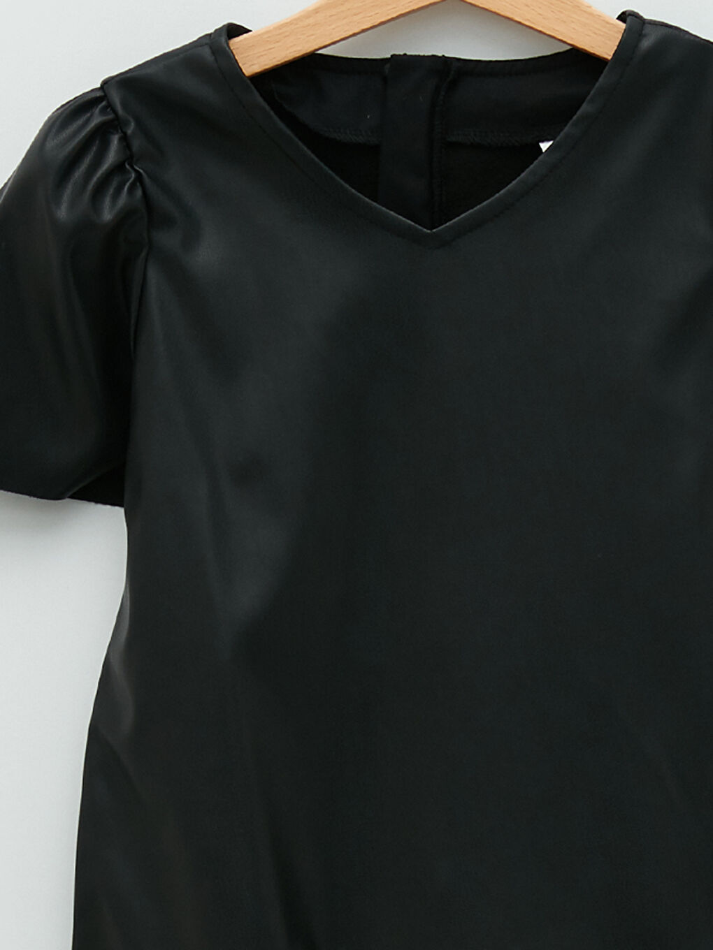 Siyah V Yaka Basic Kısa Kollu Kız Çocuk Elbise-2