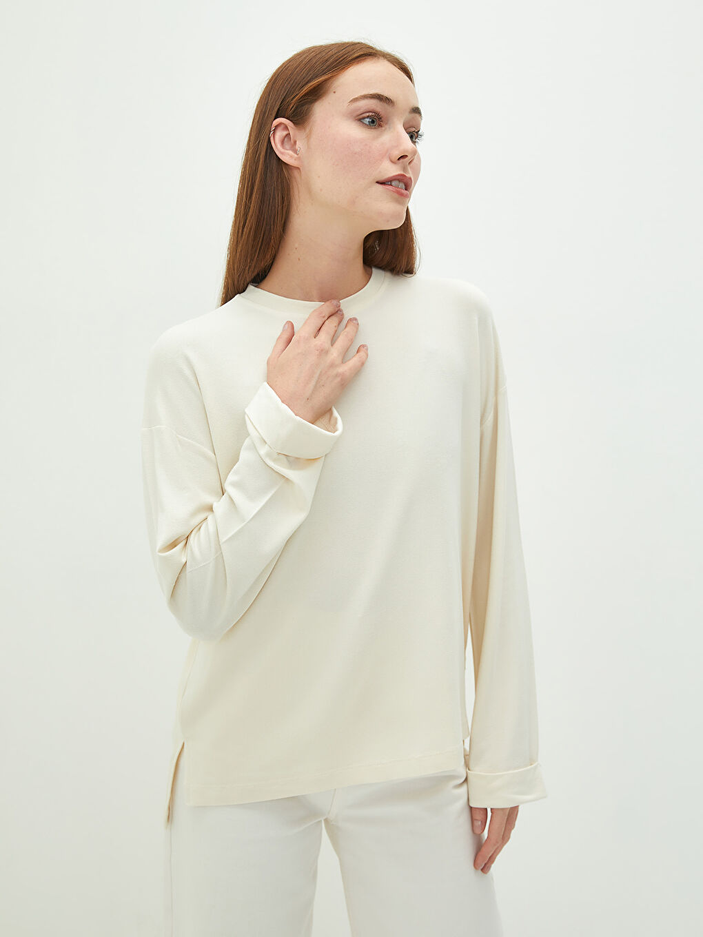 Ekru LCW Modest Bisiklet Yaka Uzun Kollu Basic Kadın Tunik