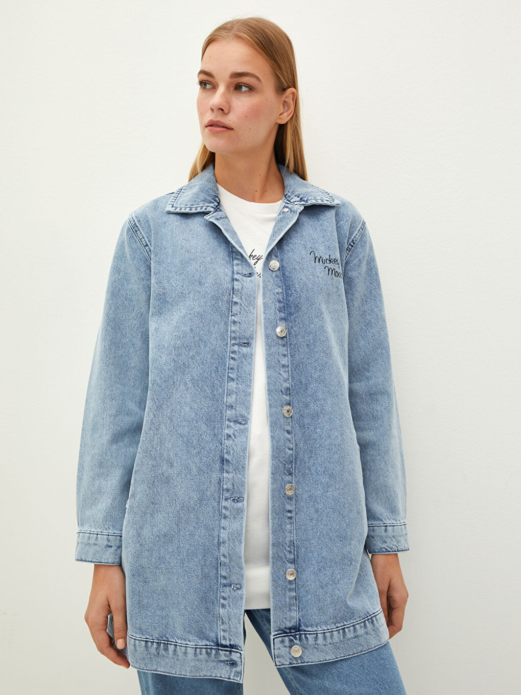 LCW Modest Shirt Collar Mickey Mouse Printed Long Sleeve Women's Rodeo Jean Jacket -W1GN75Z8-H45