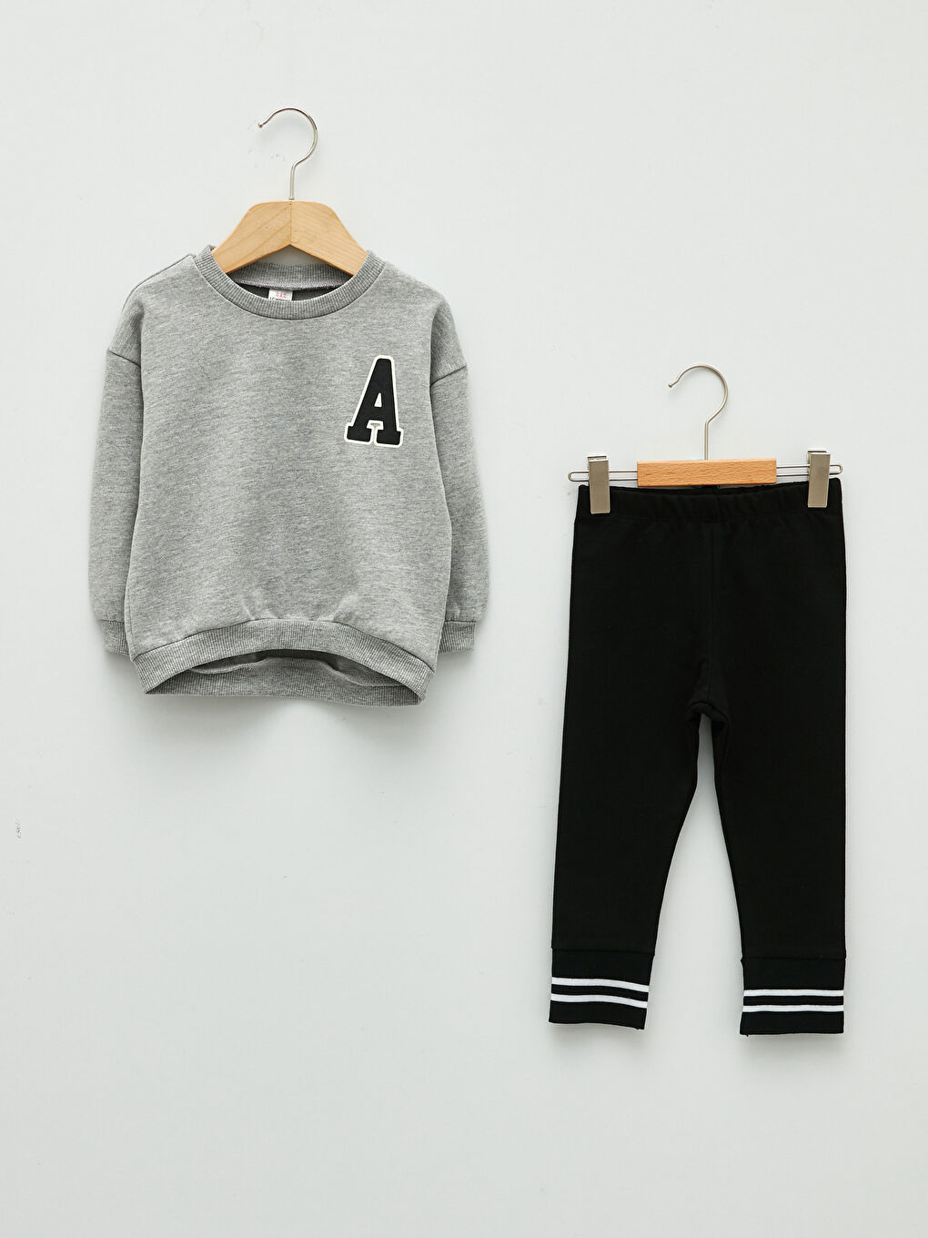 Gri Bisiklet Yaka Uzun Kollu Baskılı Kız Bebek Sweatshirt ve Tayt 2'li Takım