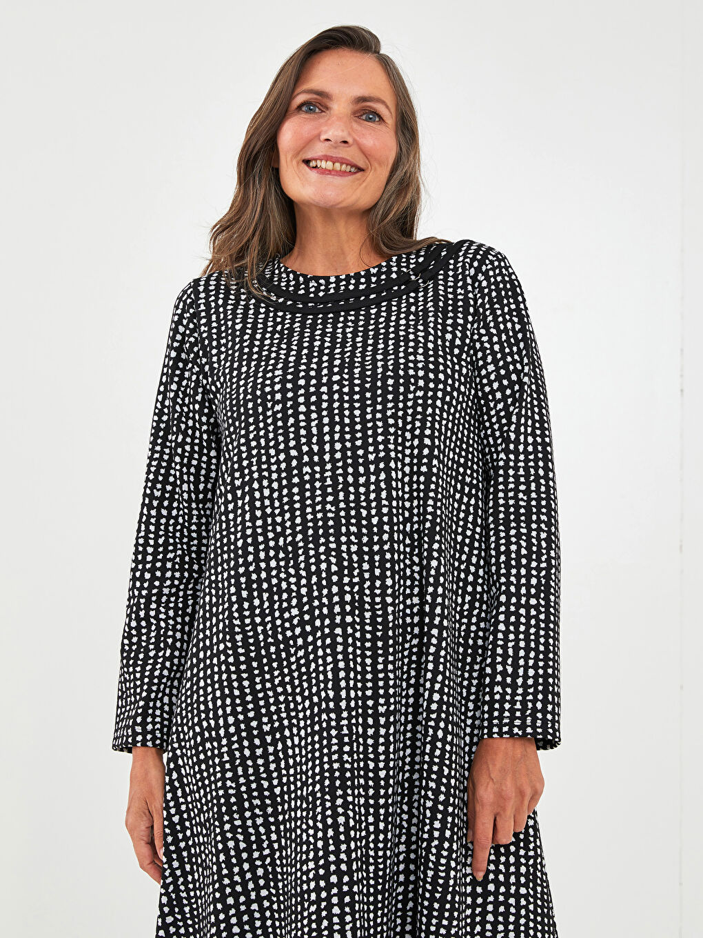 Siyah Bisiklet Yaka Desenli Uzun Kollu A Kesim Ponte Kumaş Kadın Elbise-2