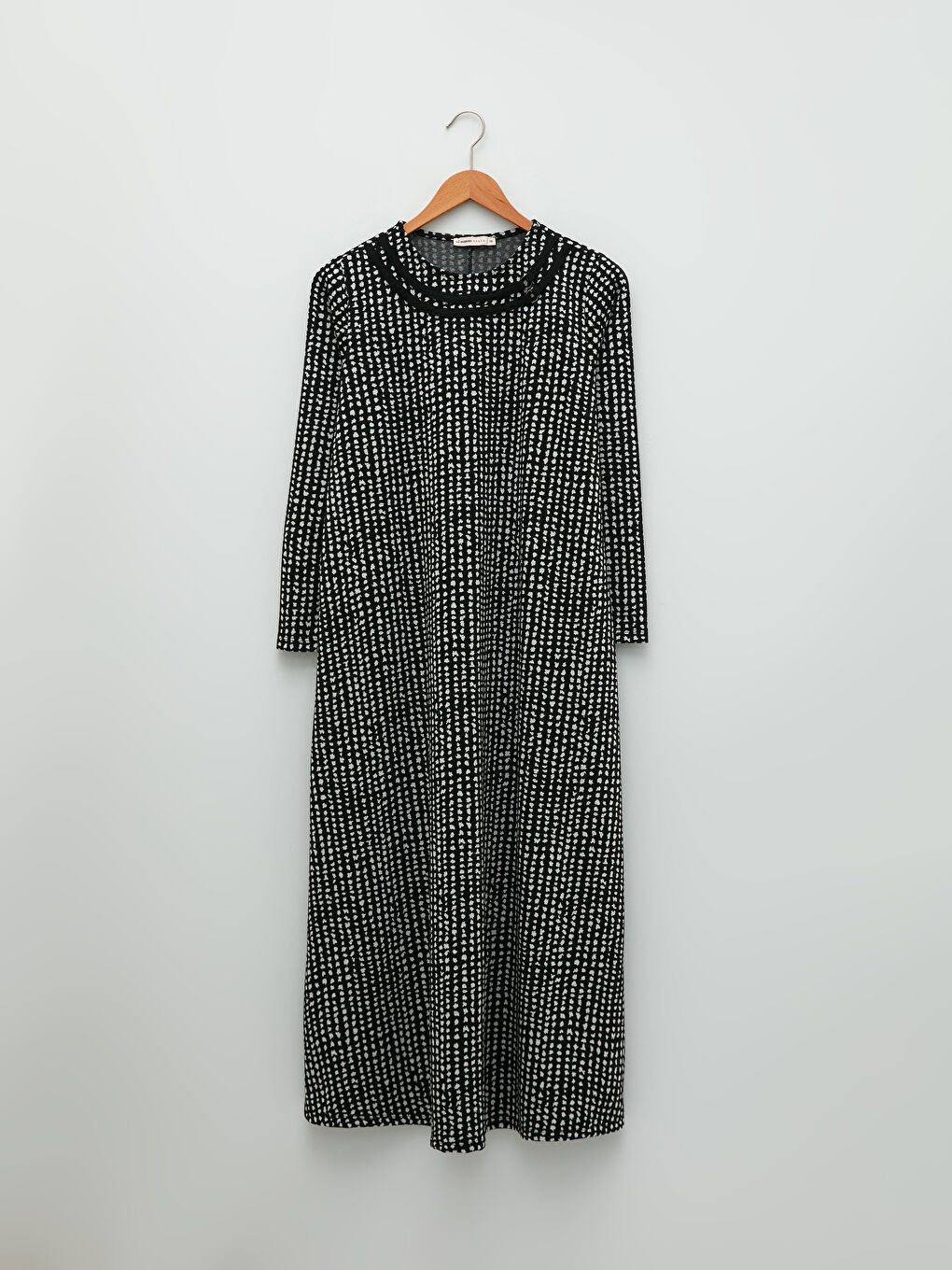 Siyah Bisiklet Yaka Desenli Uzun Kollu A Kesim Ponte Kumaş Kadın Elbise-5