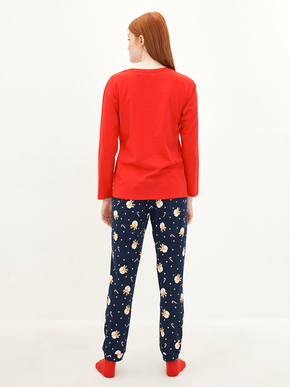Crew Neck New Year Themed Cotton Women's Pajama Set-4
