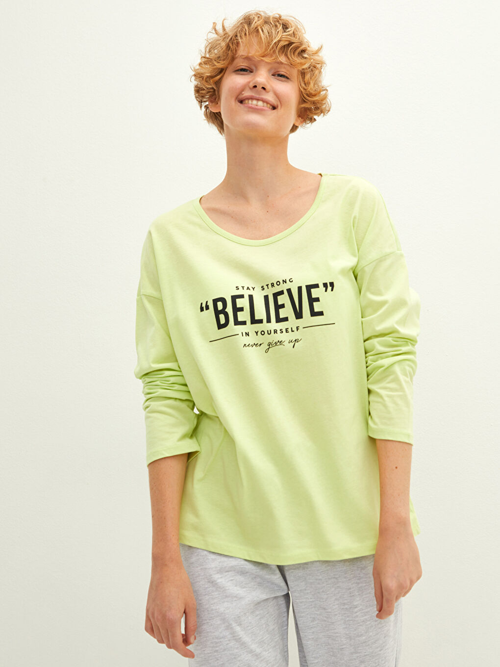 Yeşil Bisiklet Yaka Baskılı Uzun Kollu Kadın Pijama Takımı-1