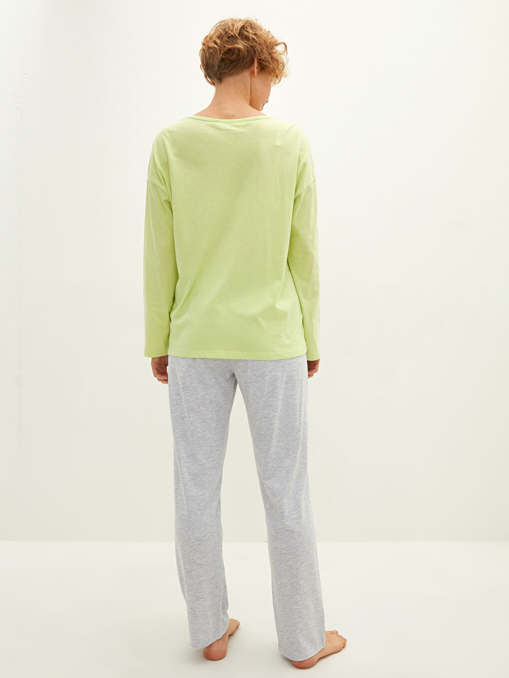 Yeşil Bisiklet Yaka Baskılı Uzun Kollu Kadın Pijama Takımı-4