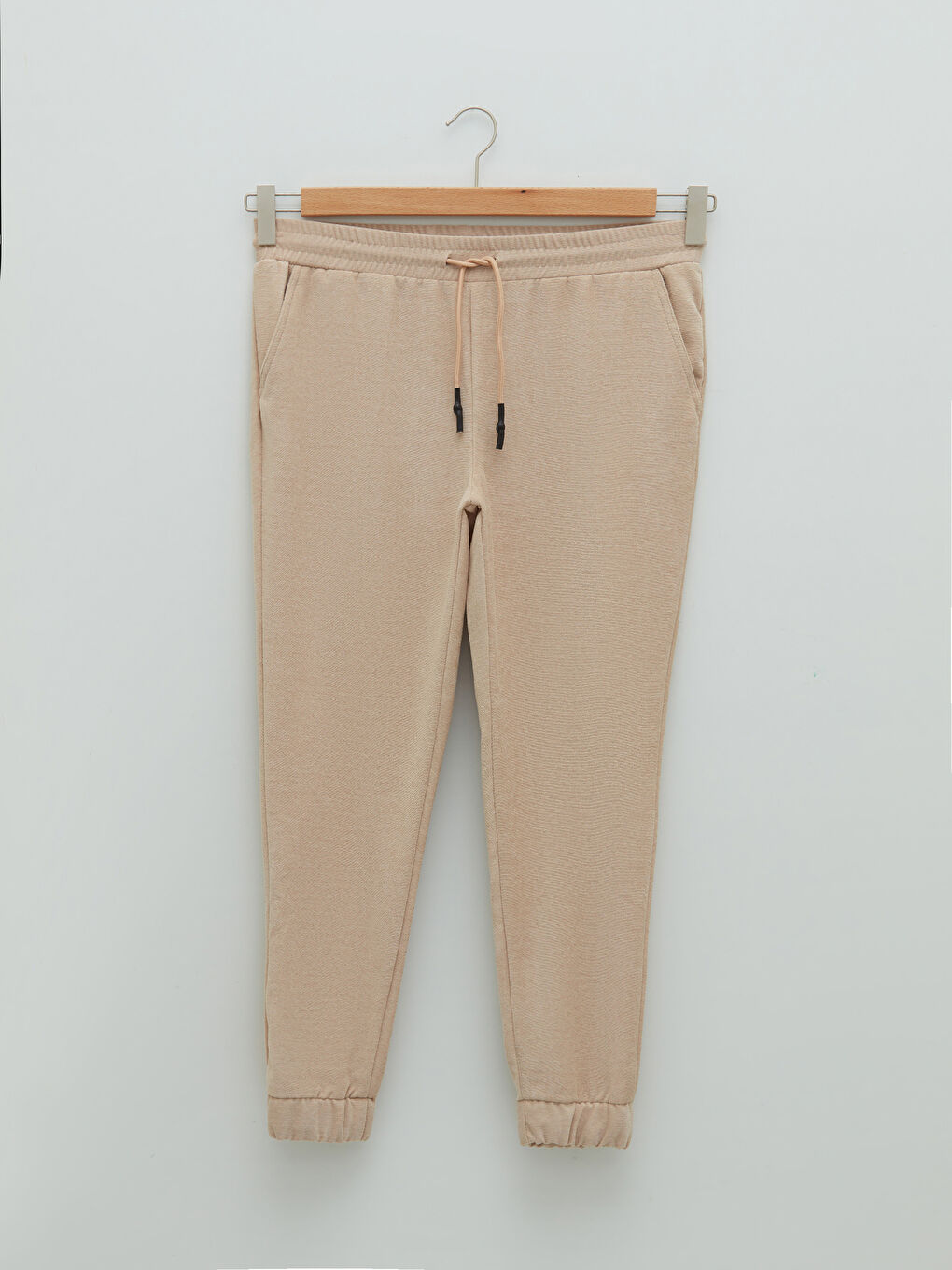 Elastische Schwangerschafts-Jogginghose aus Samt mit geradem Bein, Taschen und Details-5