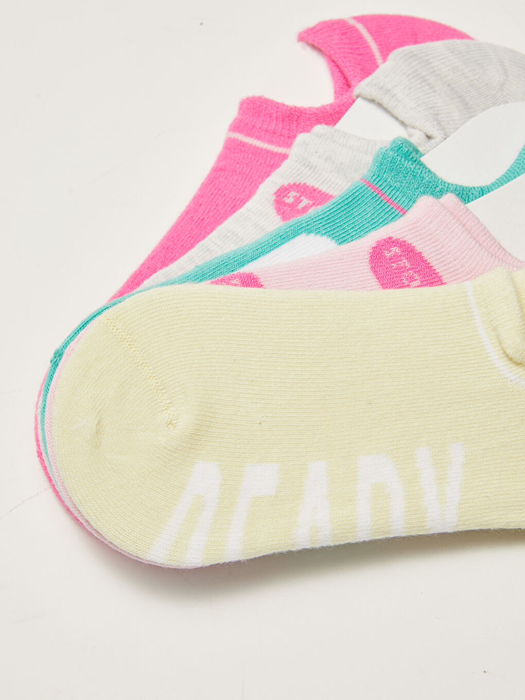 LCW Kids Gemusterte Sneaker-Socken für Mädchen, 5er-Pack -W1GQ68Z4-MRJ