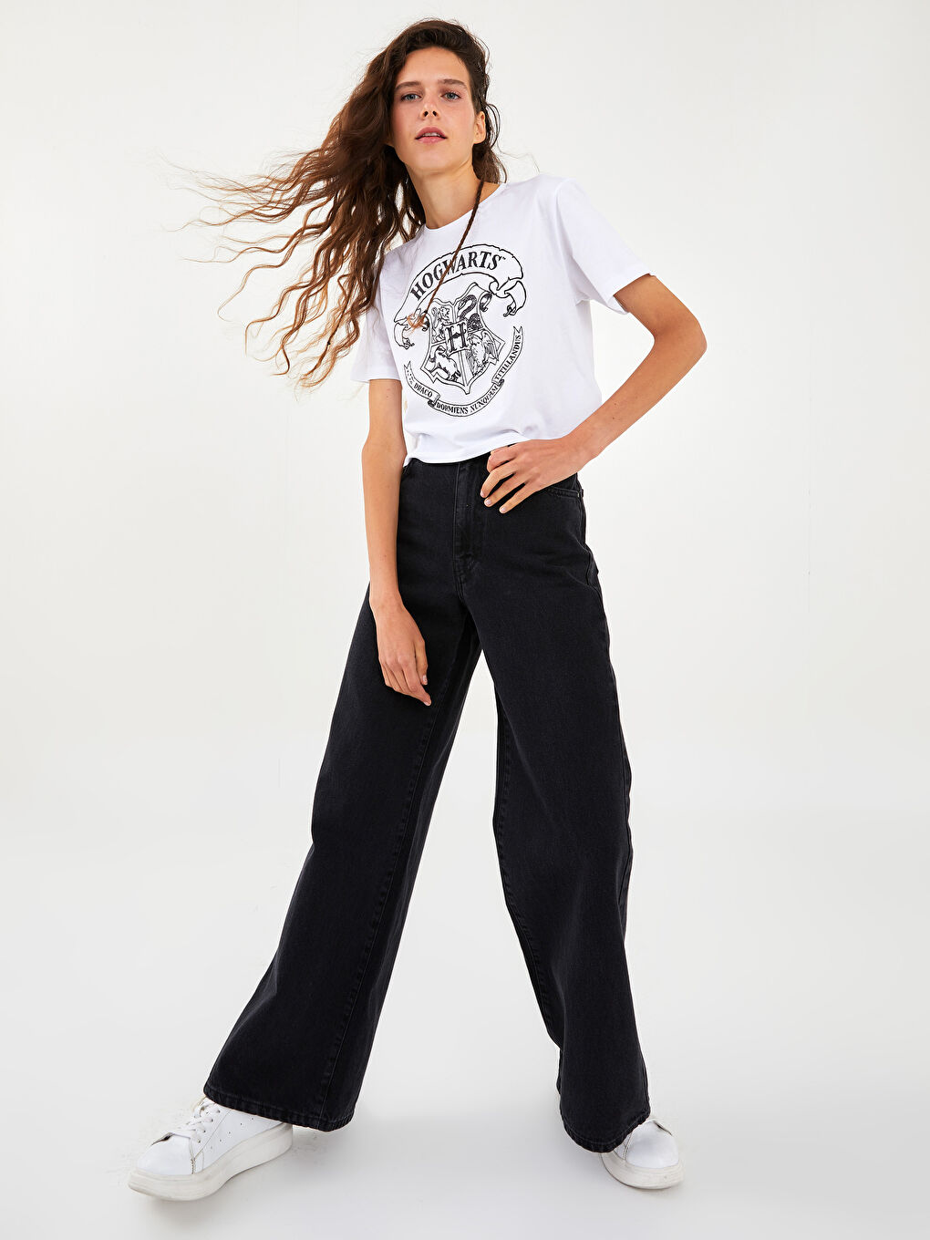 Haut Court Imprimé Harry Potter à Col Rond et Manches Courtes pour Femmes-2