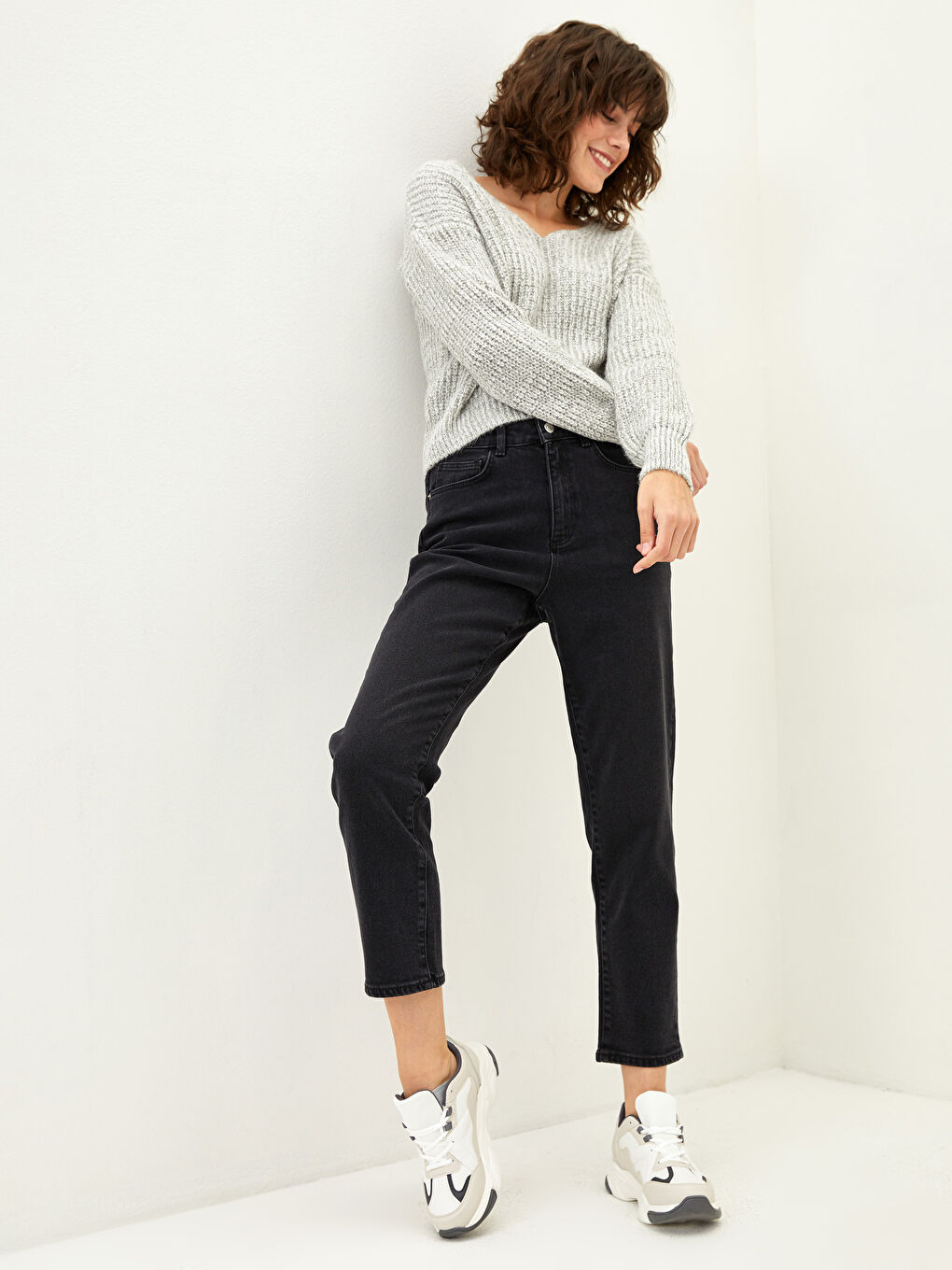 High Waisted Straight Fit Pocket Detailed Women's Rodeo Denim Trousers-1