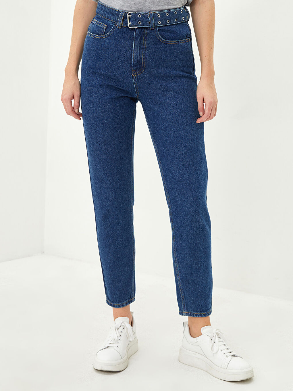 LCW Jeans High Waist Mom Fit Belt Detailed Rodeo Women's Jean Trousers -W1GR74Z8-507