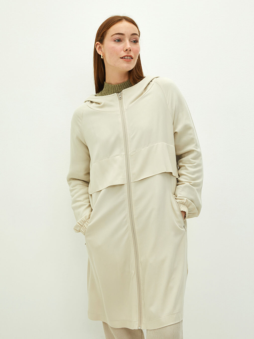 Tunică din Piele cu Glugă, Simplă, cu Mâneci Lungi și Detalii de Buzunar pentru Femei-1