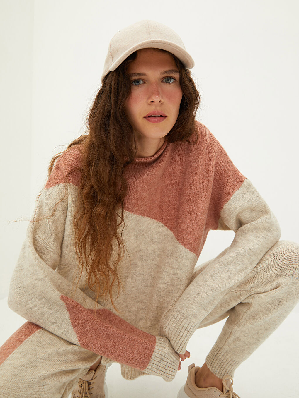 Half Turtleneck Long Sleeve Women's Tricot Sweater with Color Block