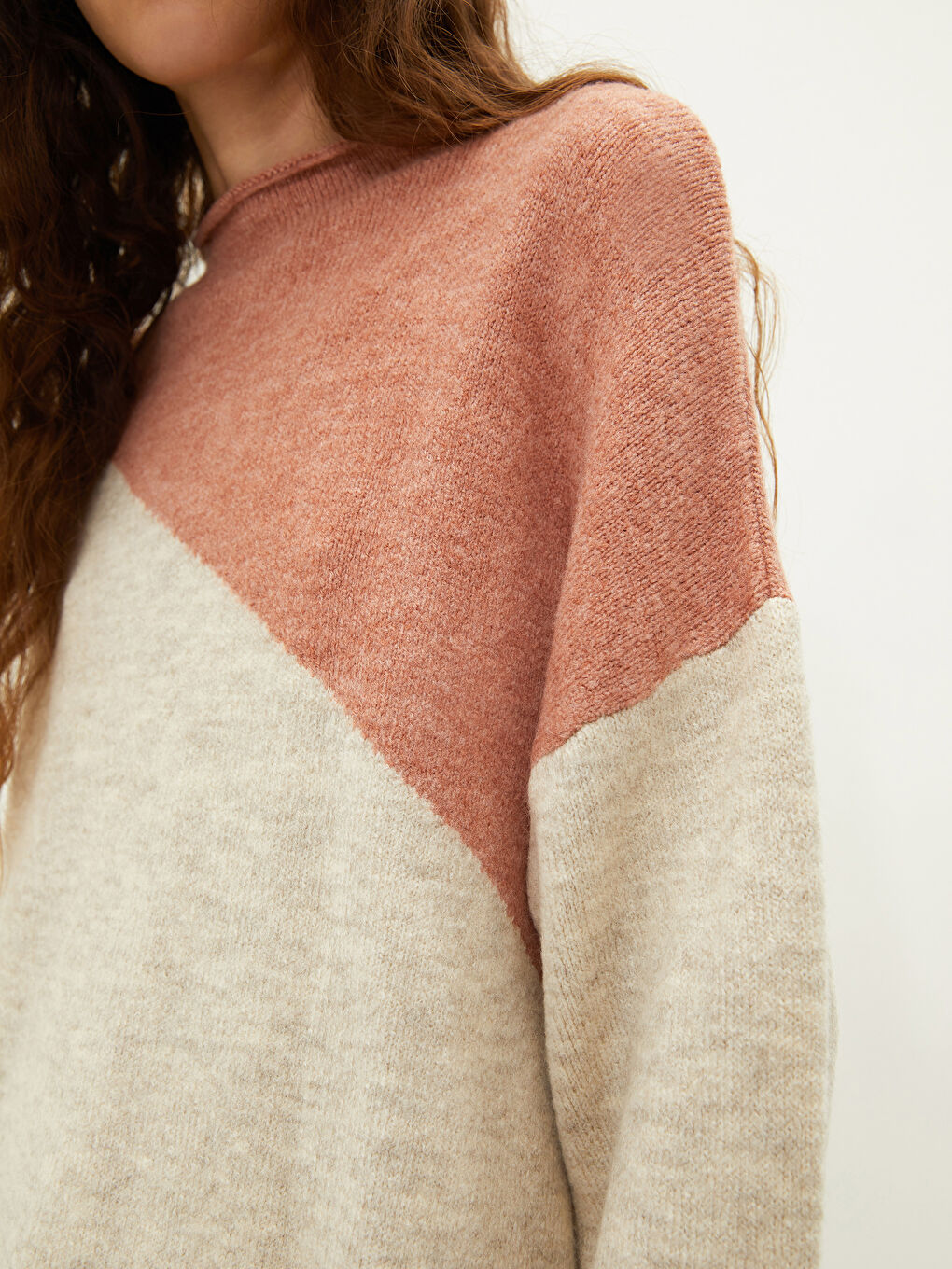 Half Turtleneck Long Sleeve Women's Tricot Sweater with Color Block-2