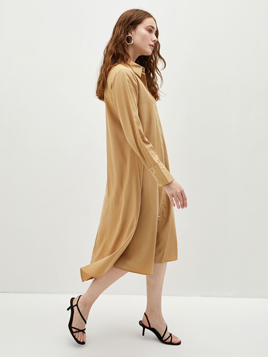 Bej Gömlek Yaka Düz Uzun Kollu Poplin Kadın Elbise-1