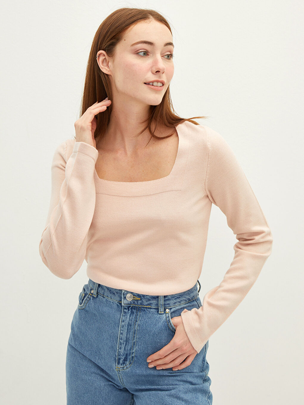 Pembe Kare Yaka Düz Uzun Kollu Kadın Triko Kazak