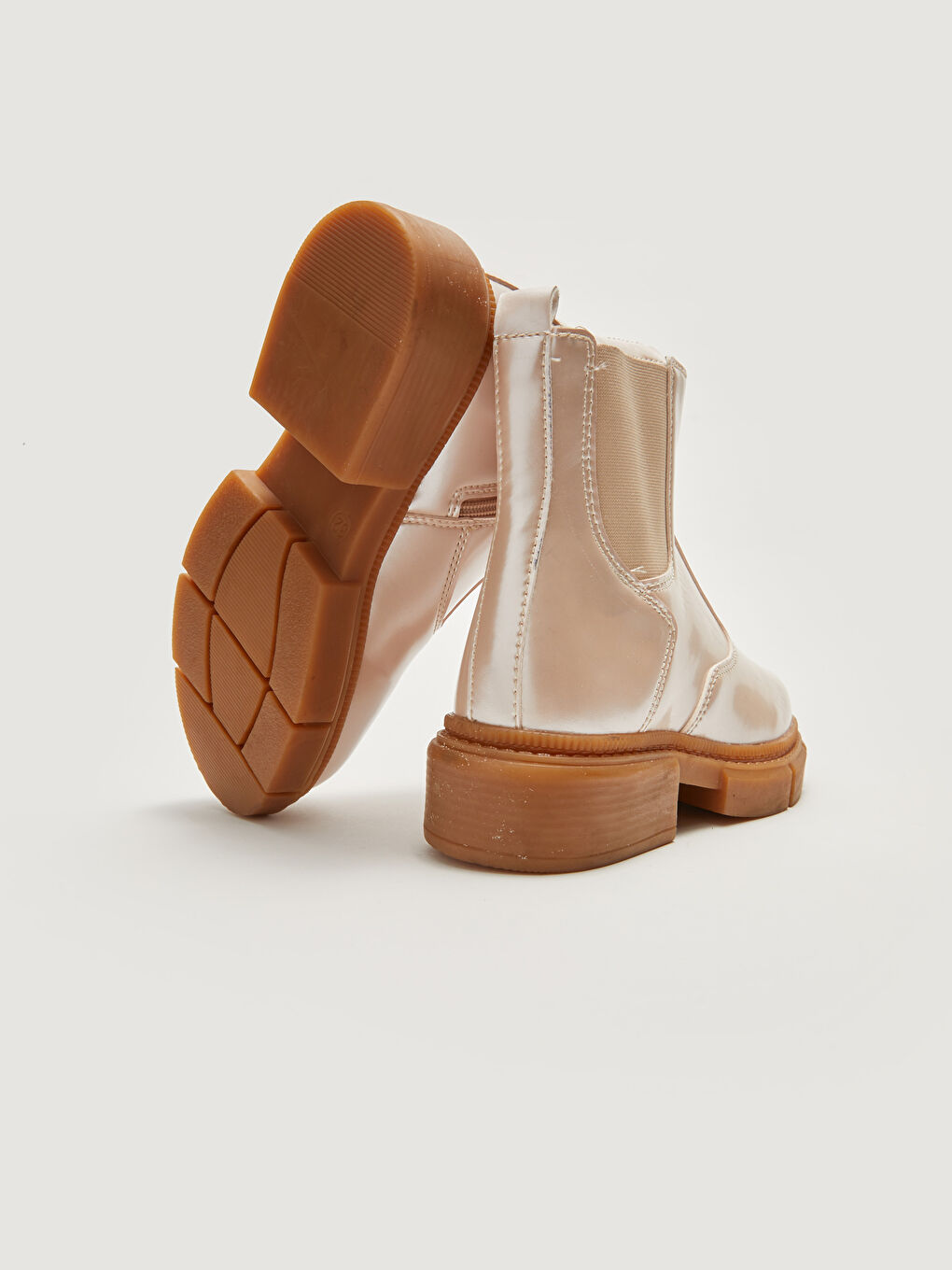 LCW STEPS Lederoptik Mädchenstiefel mit elastischen Seiten -W1GV12Z4-RE0