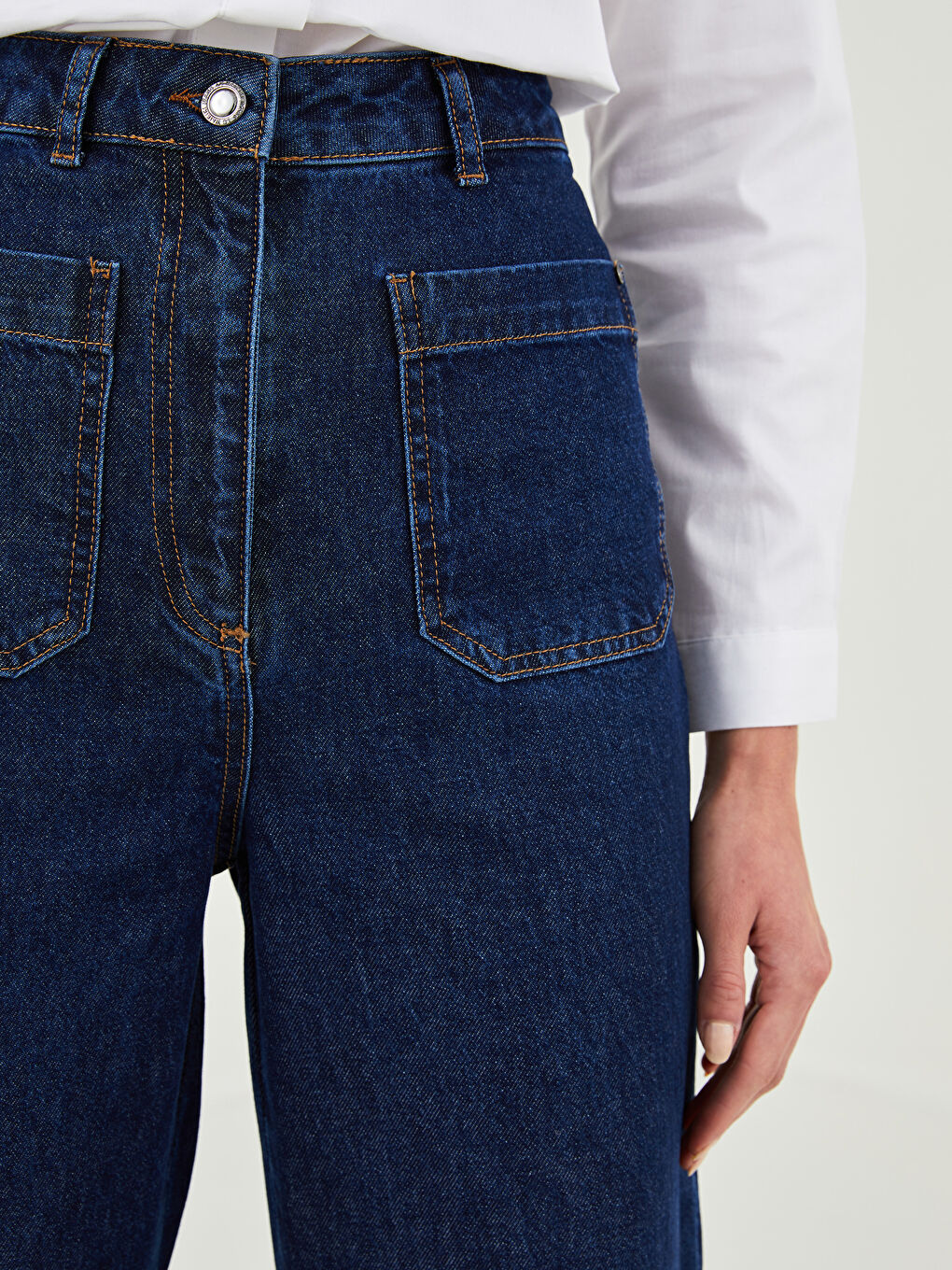 High Waisted Wide Leg Women's Jeans-2