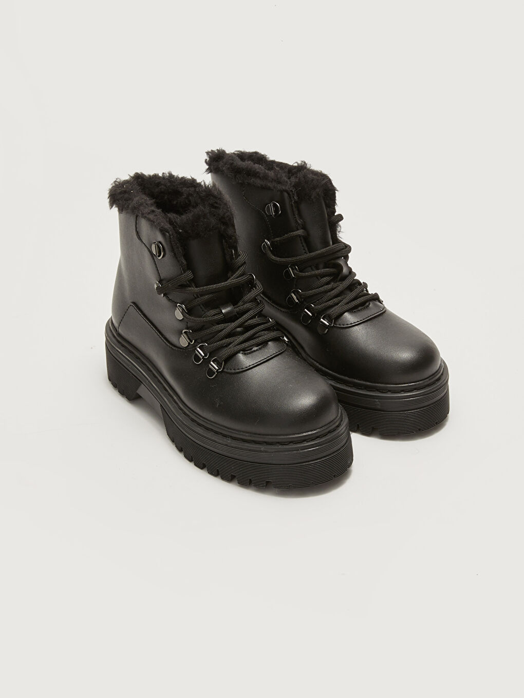 LCW STEPS X-SIDE x Aleyna Kalaycıoğlu Women's Leather Look Thick Heeled Boots -W1GY33Z8-HUC