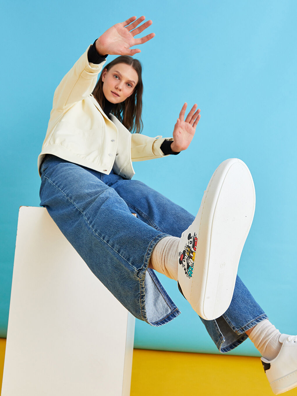 Әйелдерге арналған mickey mouse лицензияланған баулы кроссовкалар-1