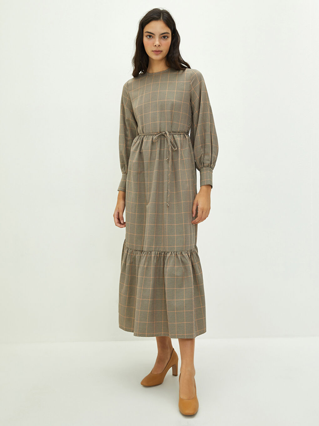 Kahverengi Bisiklet Yaka Ekose Beli Bağlama Detaylı Uzun Kollu Kadın Elbise-1