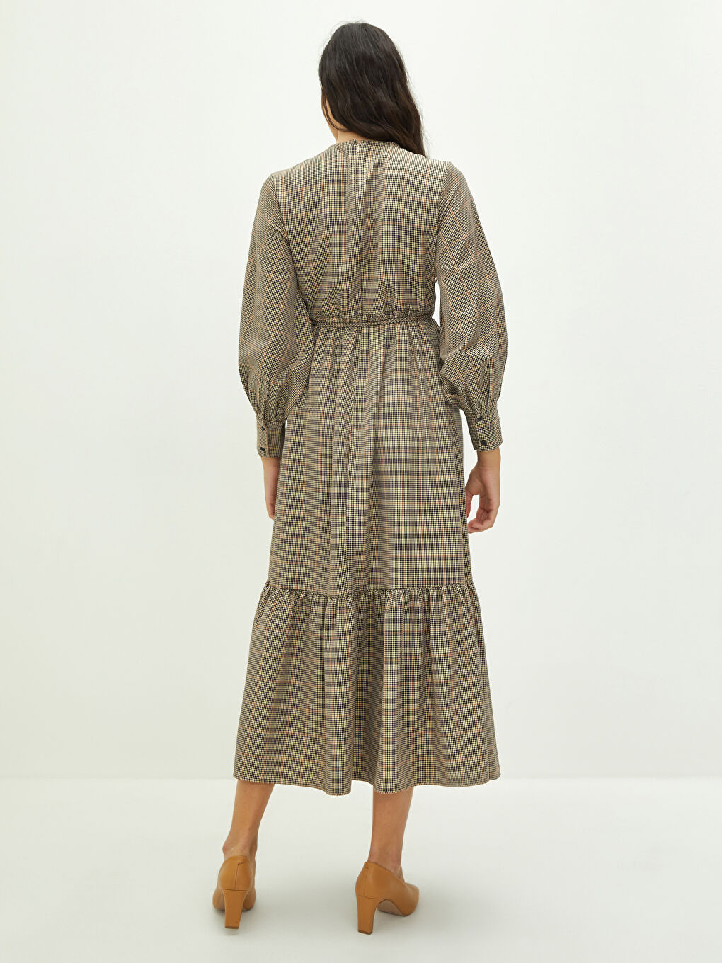 Kahverengi Bisiklet Yaka Ekose Beli Bağlama Detaylı Uzun Kollu Kadın Elbise-4