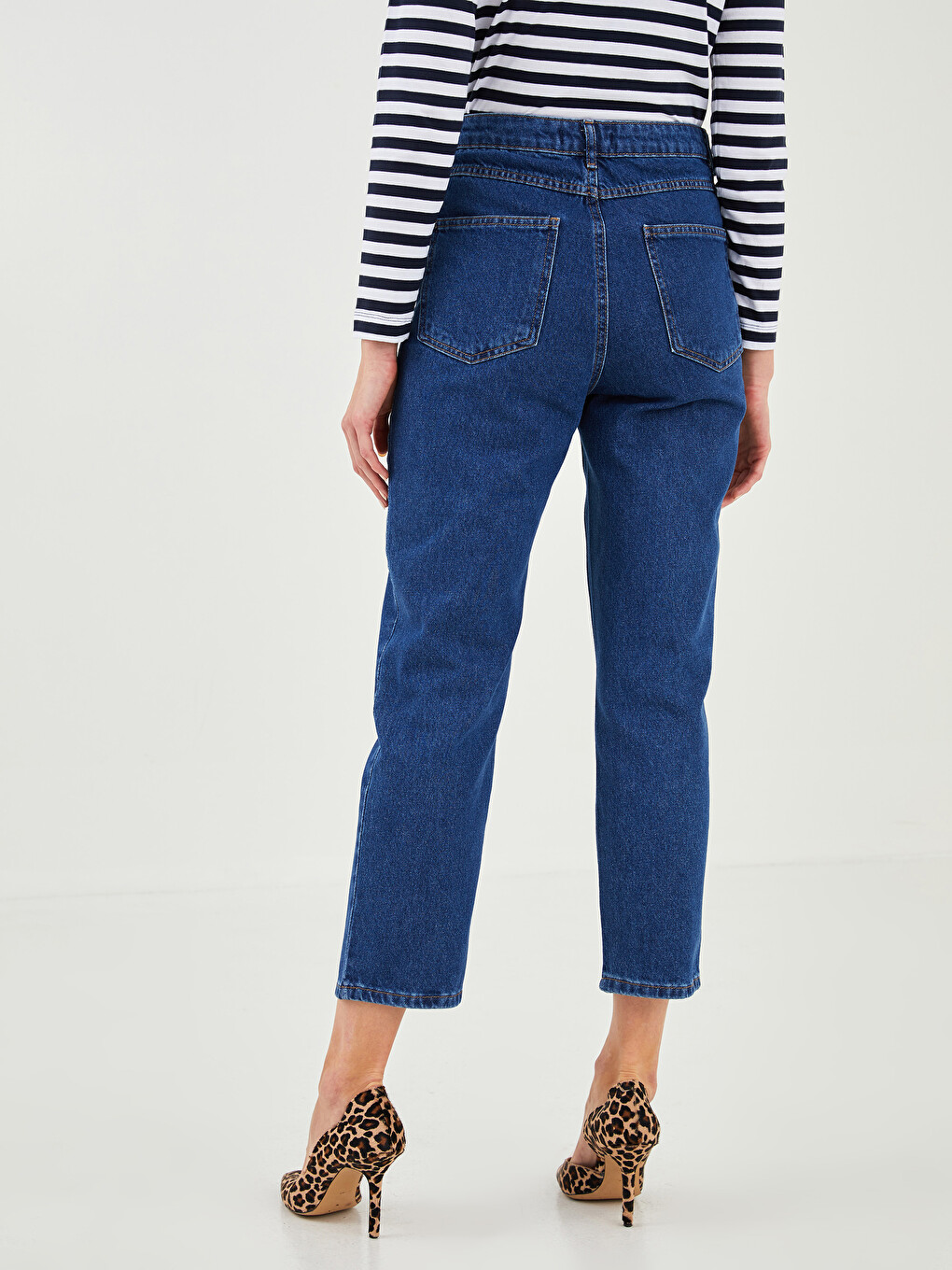 İndigo Yüksek Bel Mom Fit Kadın Jean Pantolon-5
