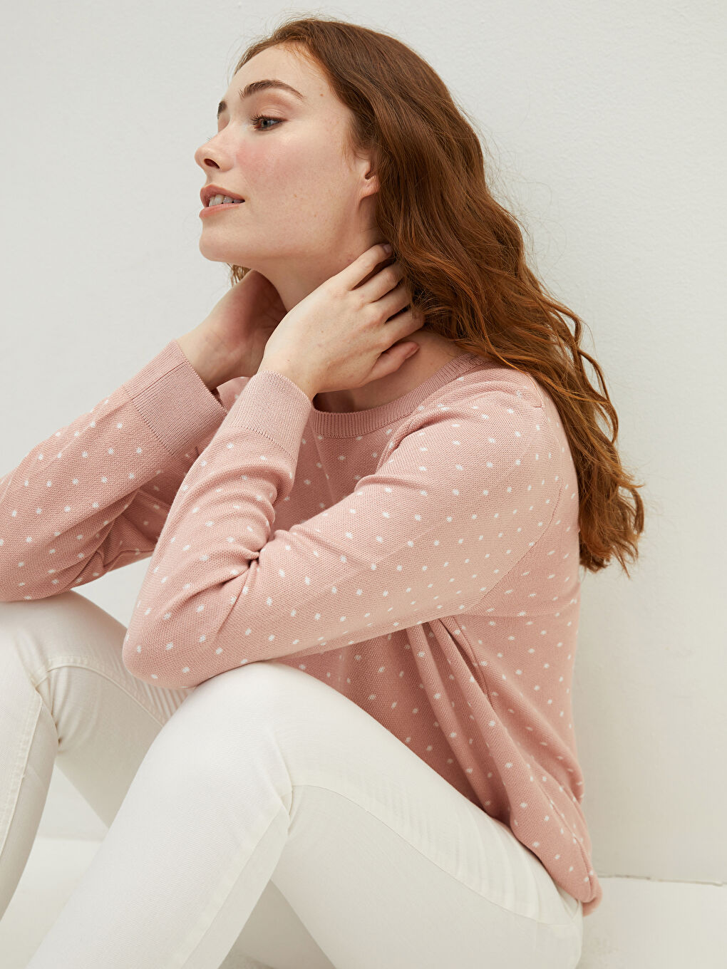 LCWAIKIKI Basic Crew Neck Polka Dot Women's Knitwear Sweater -W1H120Z8-FKR