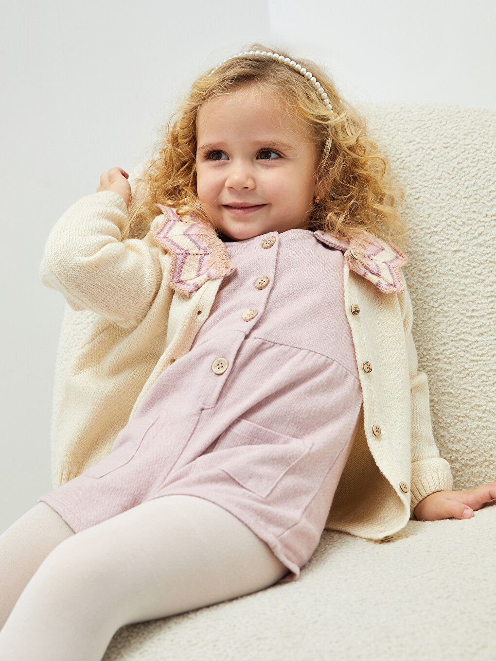 Peter Pan Collar Long Sleeve Baby Girls' Knitwear Cardigan-1