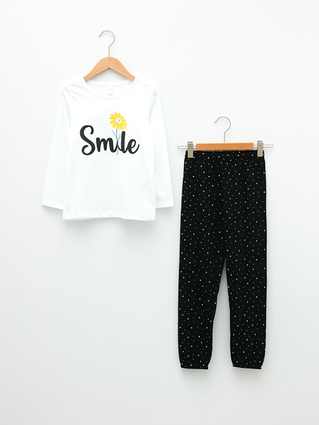 Beyaz Bisiklet Yaka Baskılı Uzun Kollu Kız Çocuk Pijama Takımı