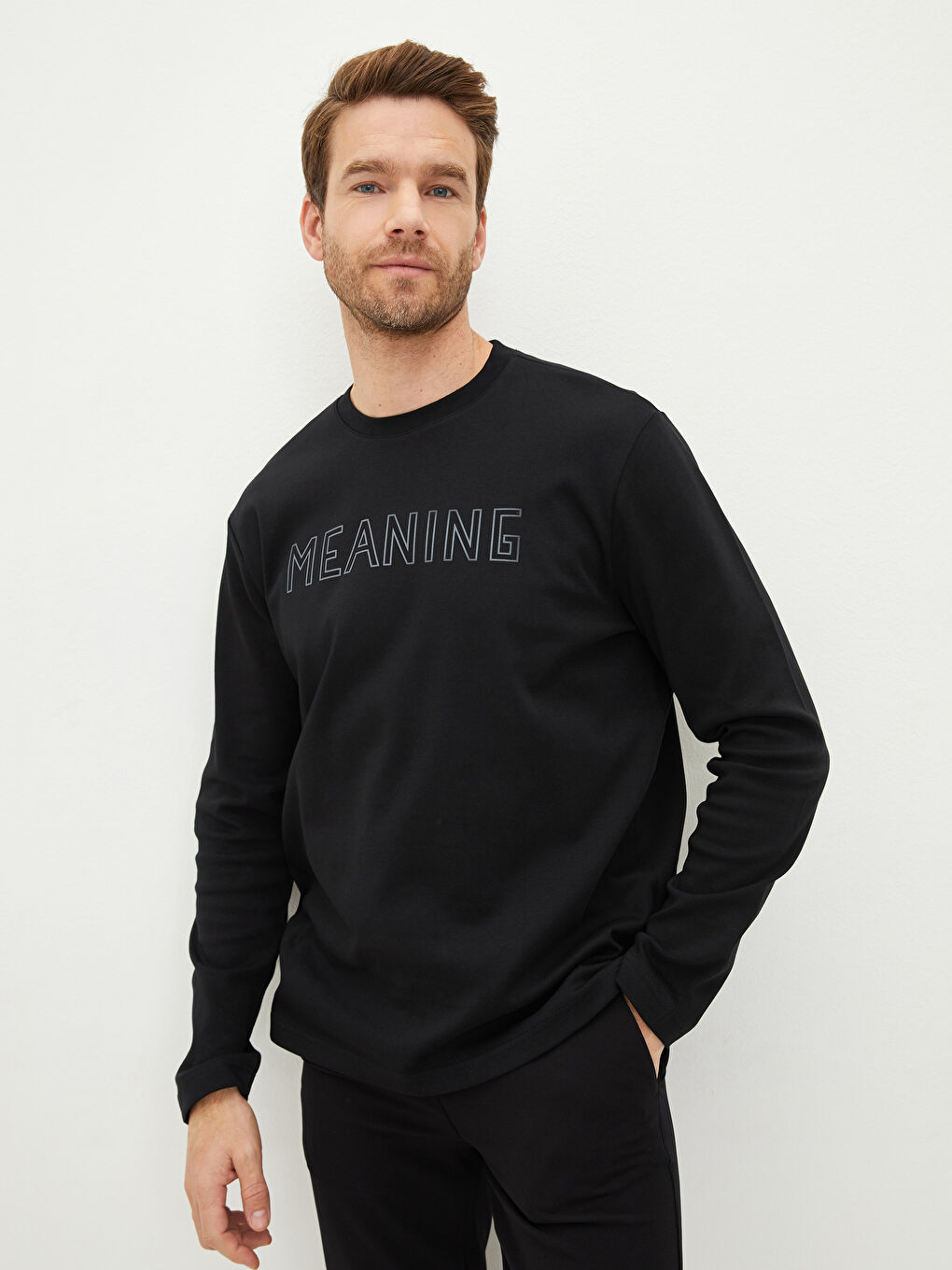 Crew Neck Long Sleeve Printed Men's T-Shirt