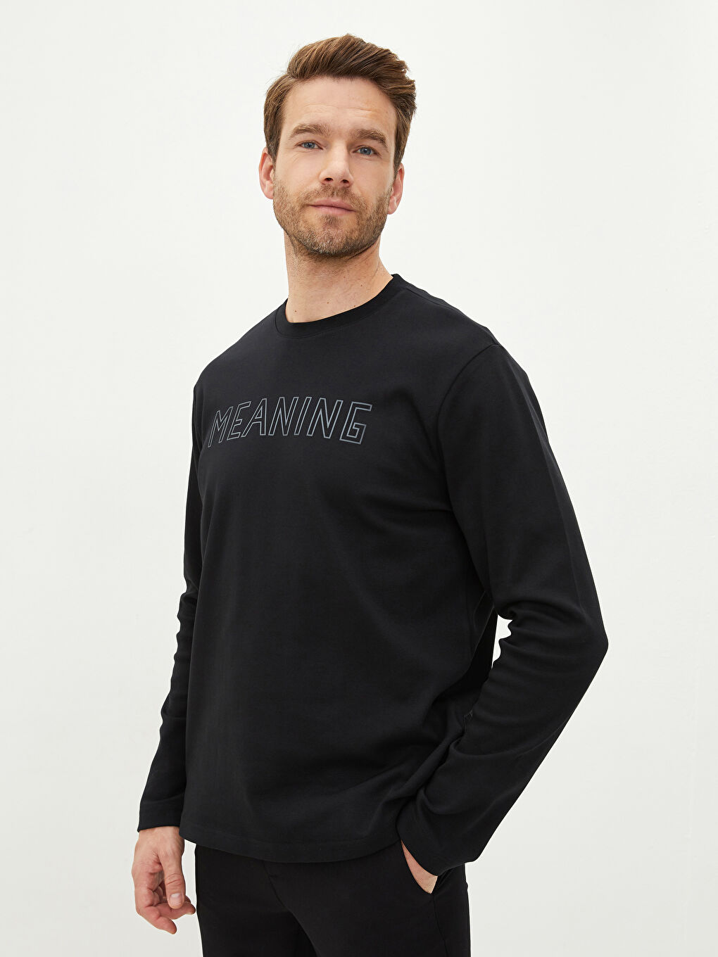 Crew Neck Long Sleeve Printed Men's T-Shirt-1