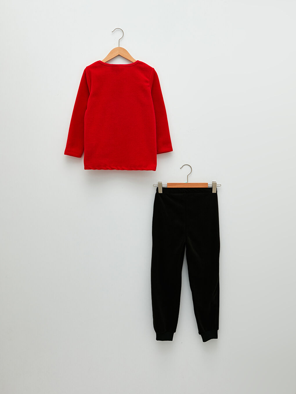 Kırmızı Bisiklet Yaka Minnie Mouse Nakışlı Uzun Kollu Polar Kız Çocuk Pijama Takımı-1