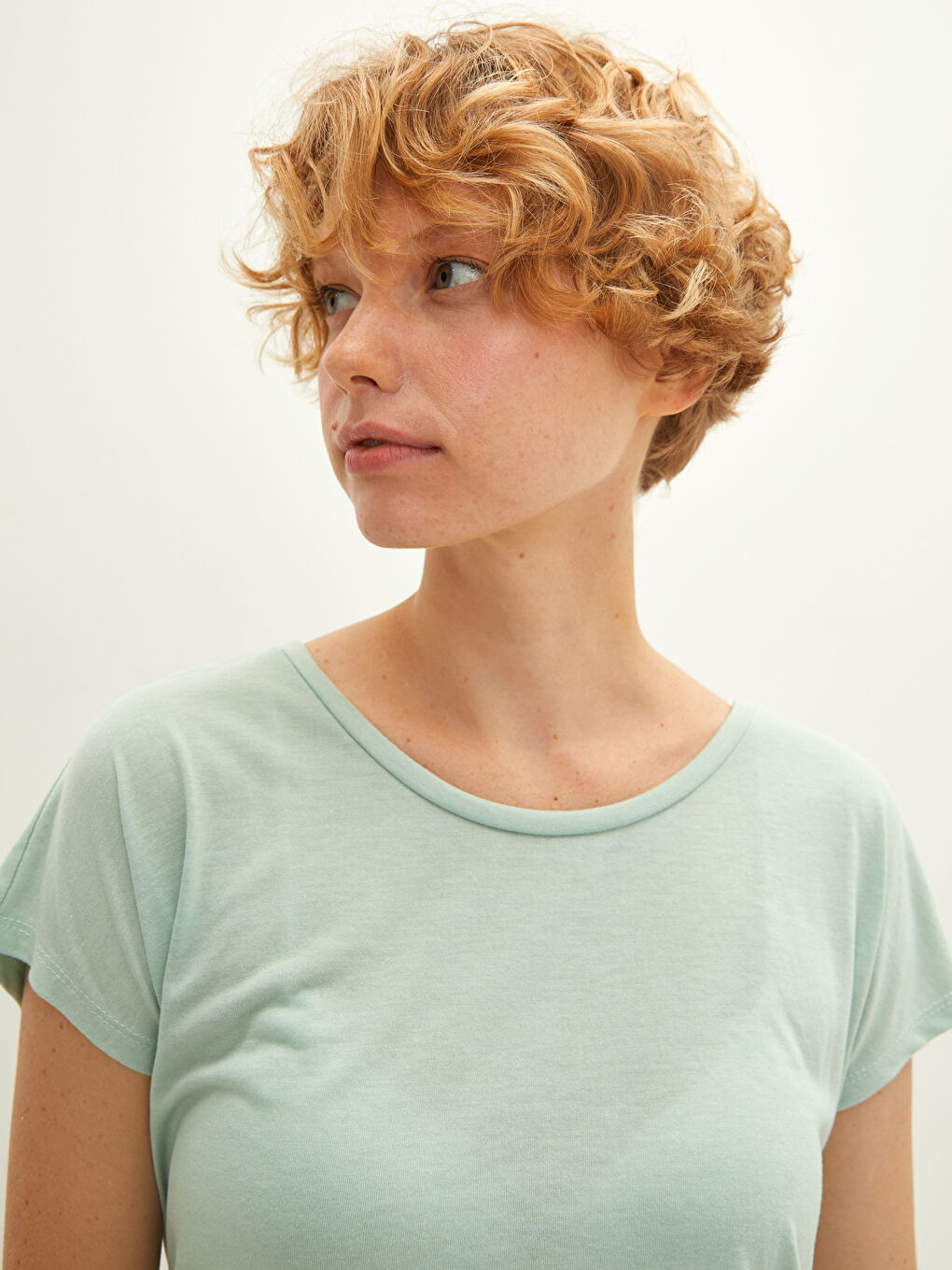 Yeşil Bisiklet Yaka Düz Kısa Kollu Kadın Spor Tişört-3