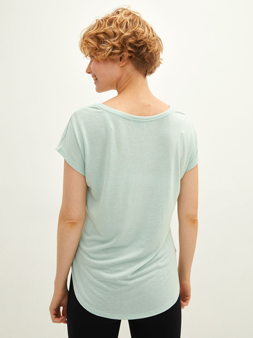 Yeşil Bisiklet Yaka Düz Kısa Kollu Kadın Spor Tişört-4