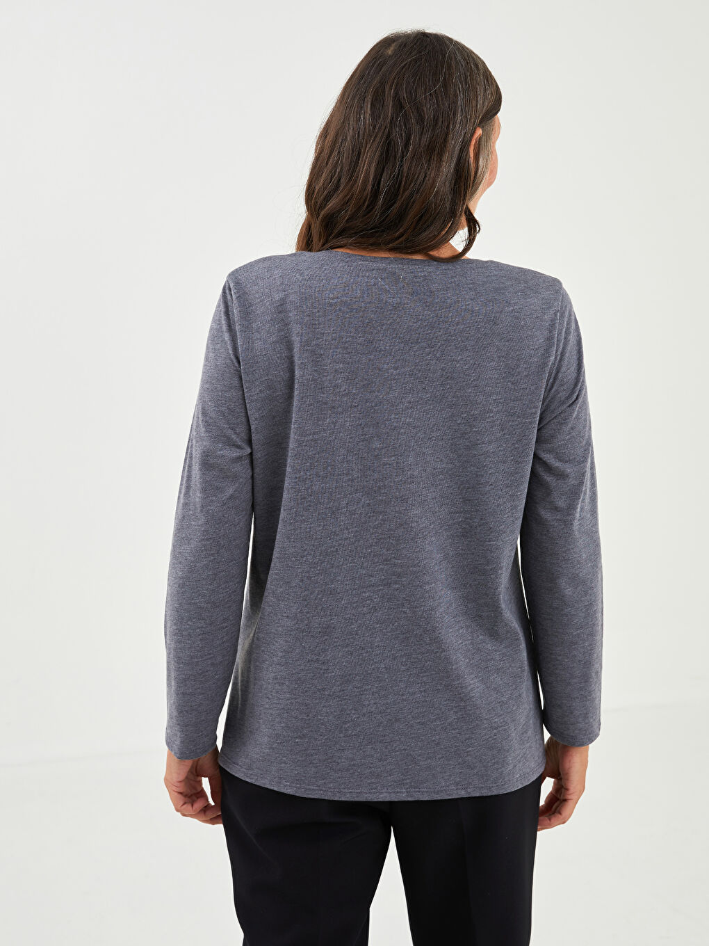 LCW Grace T-Shirt mit Rundhalsausschnitt, langen Ärmeln und Pailletten für Damen -W1H418Z8-L8N