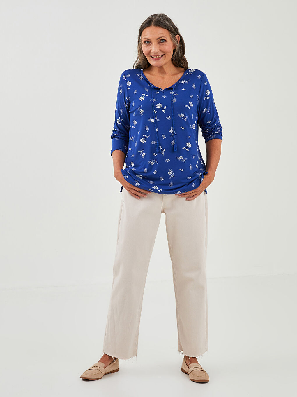 Crew Neck Long Sleeve Printed Women's T-Shirt-3