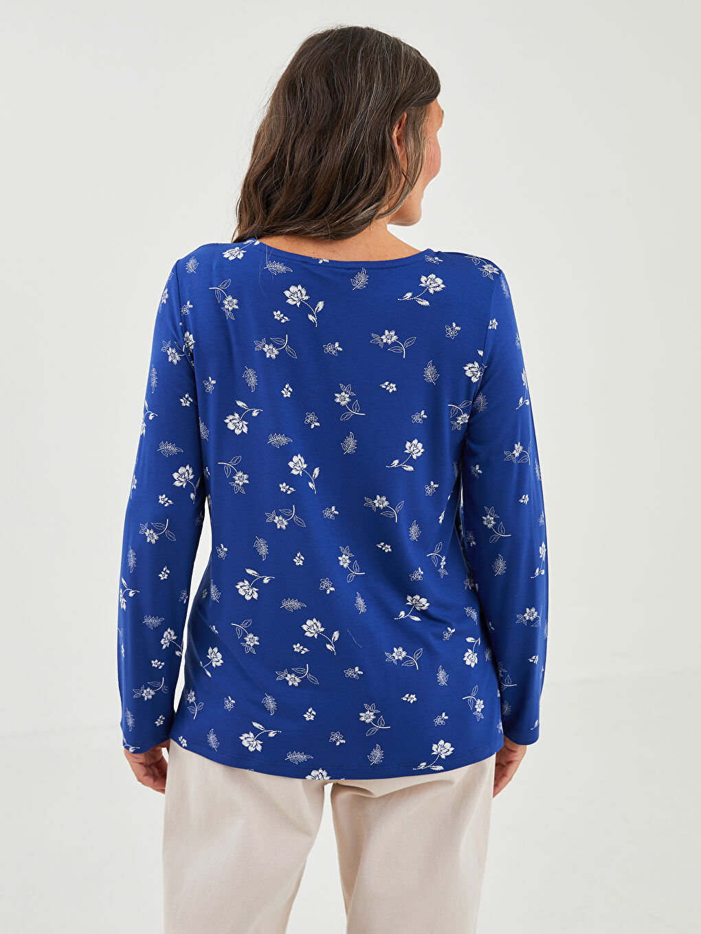 Crew Neck Long Sleeve Printed Women's T-Shirt-4