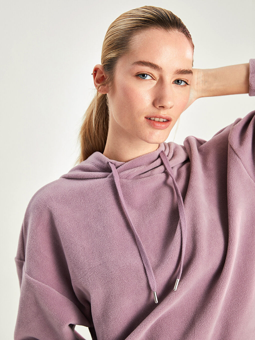 Xside Active Sweatshirt à capuche uni manches longues en polaire pour Femmes -W1H432Z8-QUF