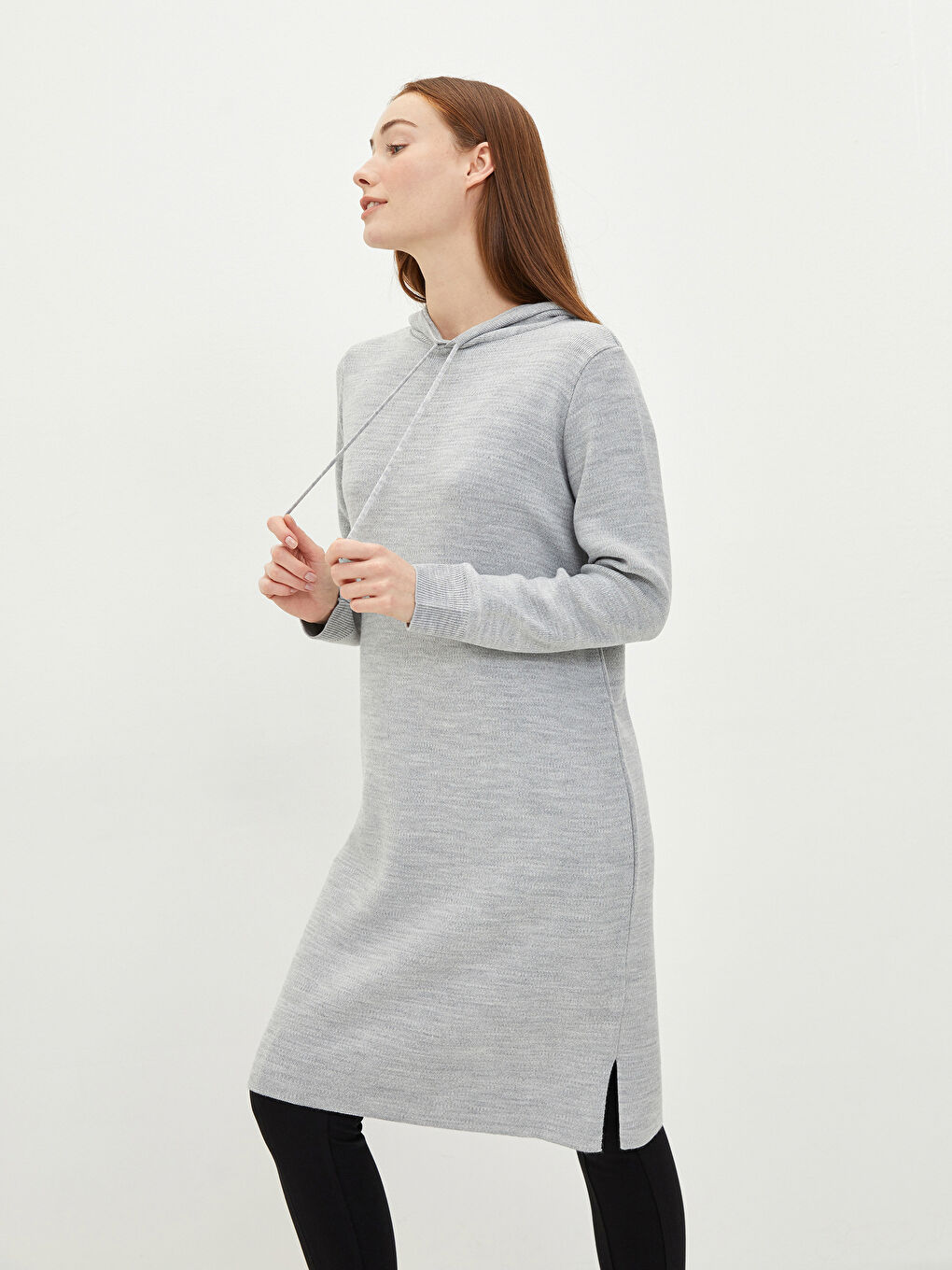 LCWAIKIKI Classic Hooded Straight Long Sleeve Women's Knitwear Tunic -W1H550Z8-RZR
