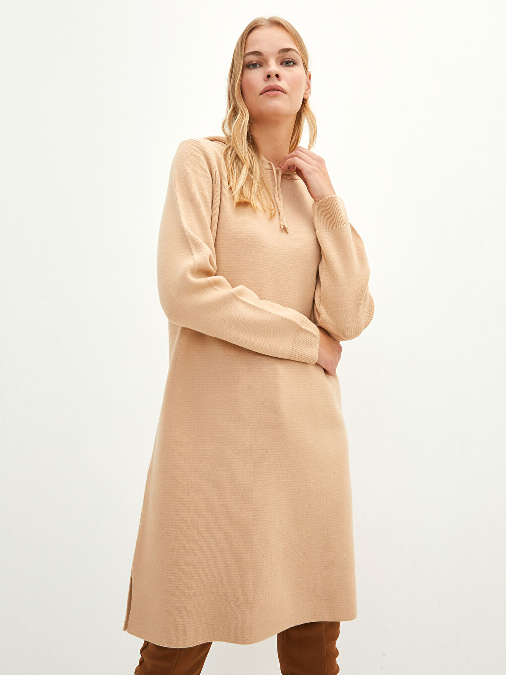 Bej Kapüşonlu Düz Uzun Kollu Kadın Triko Tunik-1