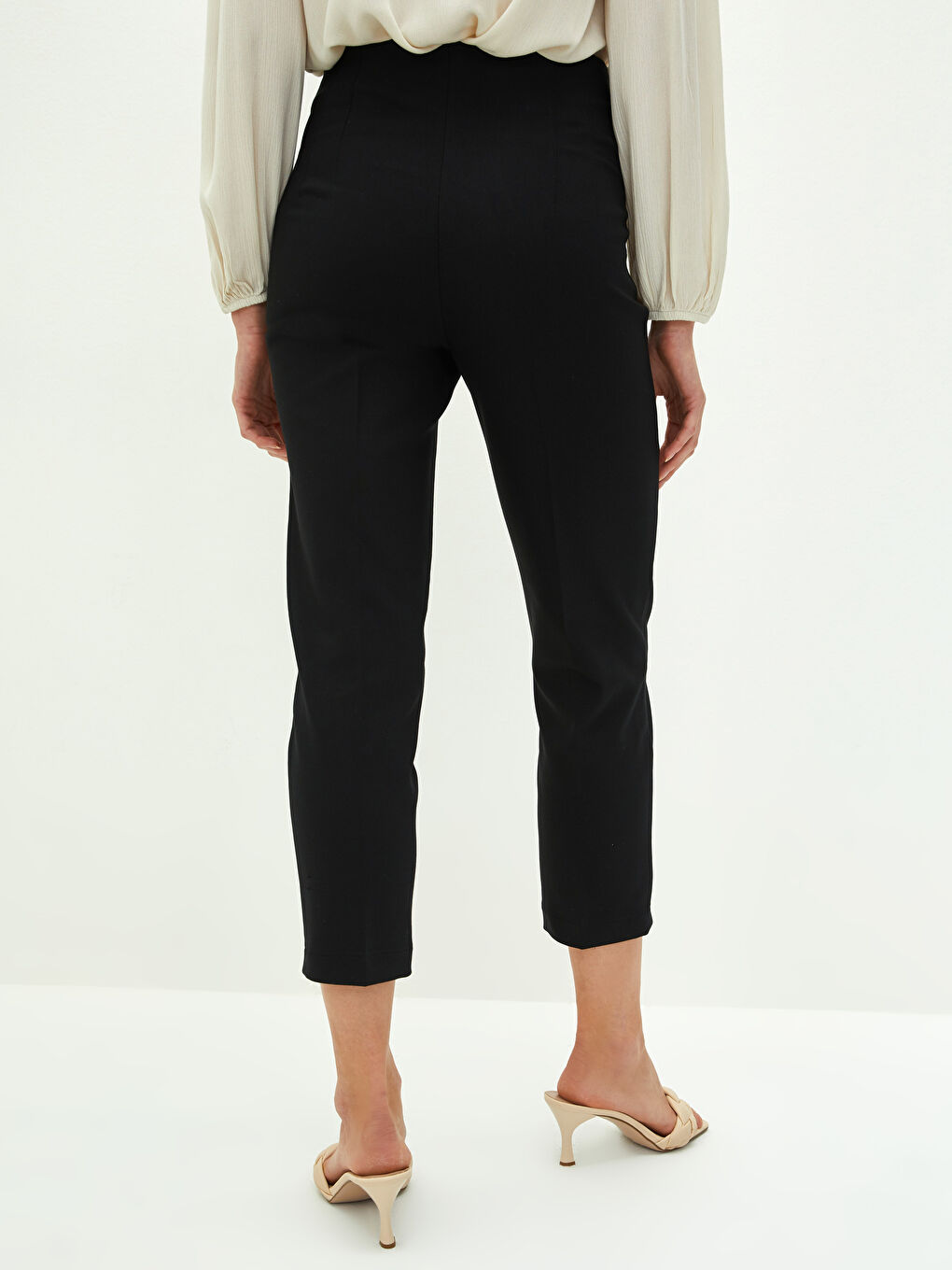 әйелдерге арналған қалта детальды жоғары бел стандартты пішім шалбар-3