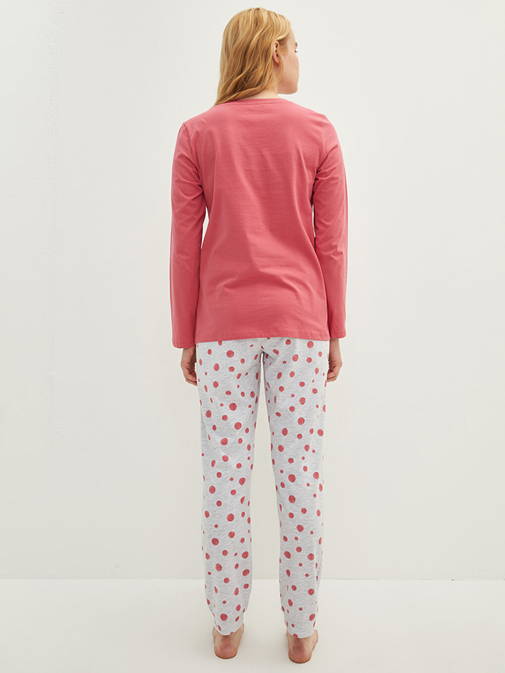 طقم بيجامة كم طويل ياقة دائرية مطبوع قطن للسيدات-4