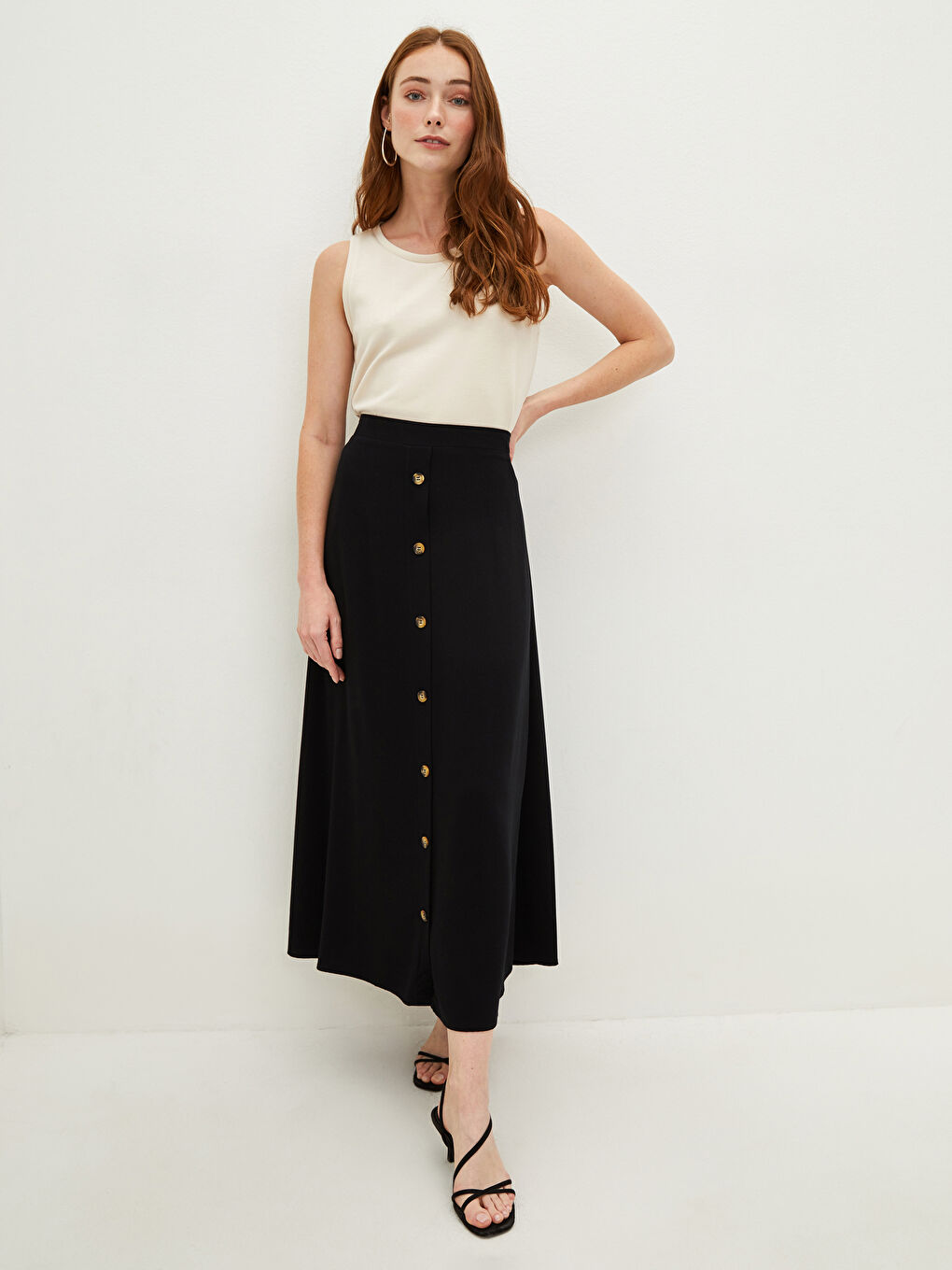 Siyah Beli Lastikli Düğme Detaylı Viskon Kadın Etek-2