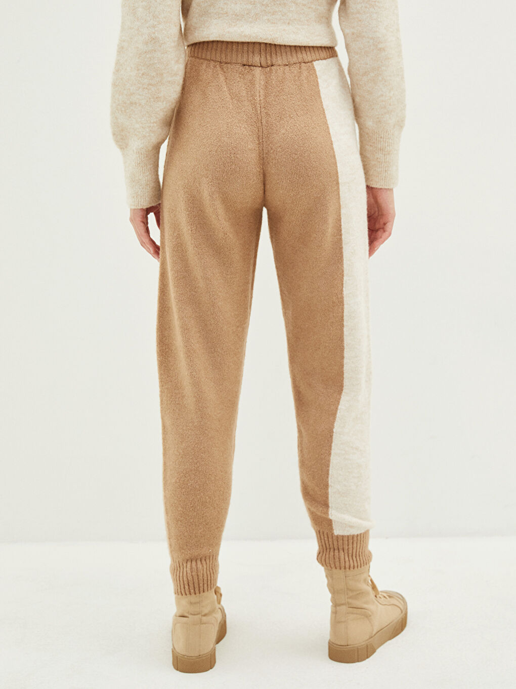 LCW Vision Elastic Waist Women's Tricot Trousers with Color Block -W1H756Z8-LDZ