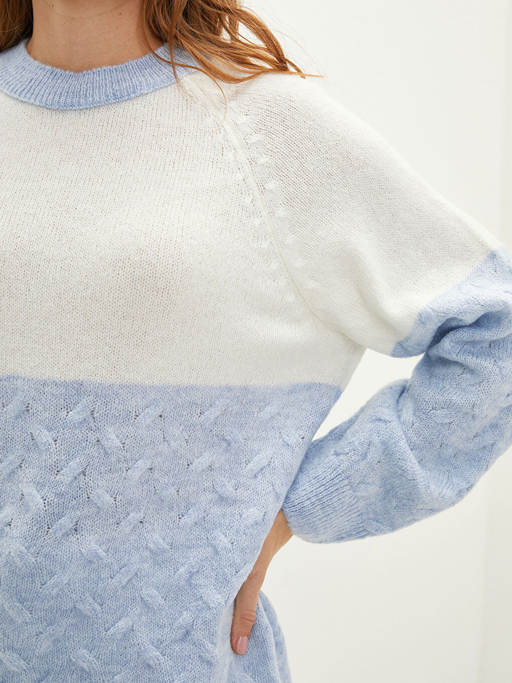 Пуловер с кръгло деколте, цветен блок и дълъг ръкав за жени-2