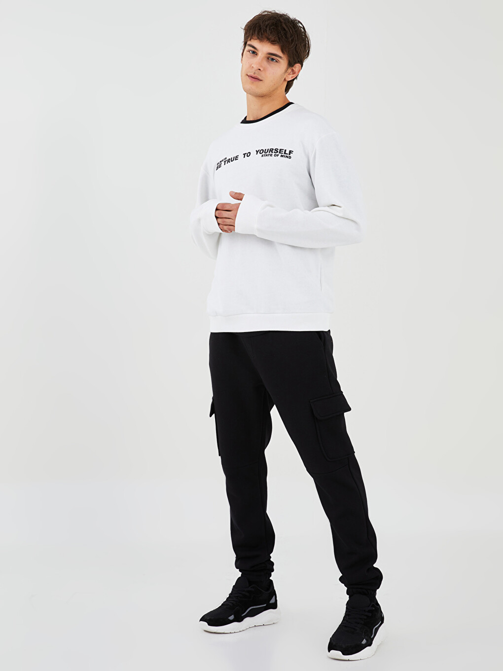 Crew Neck Long Sleeve Printed Men's Sweatshirt-3