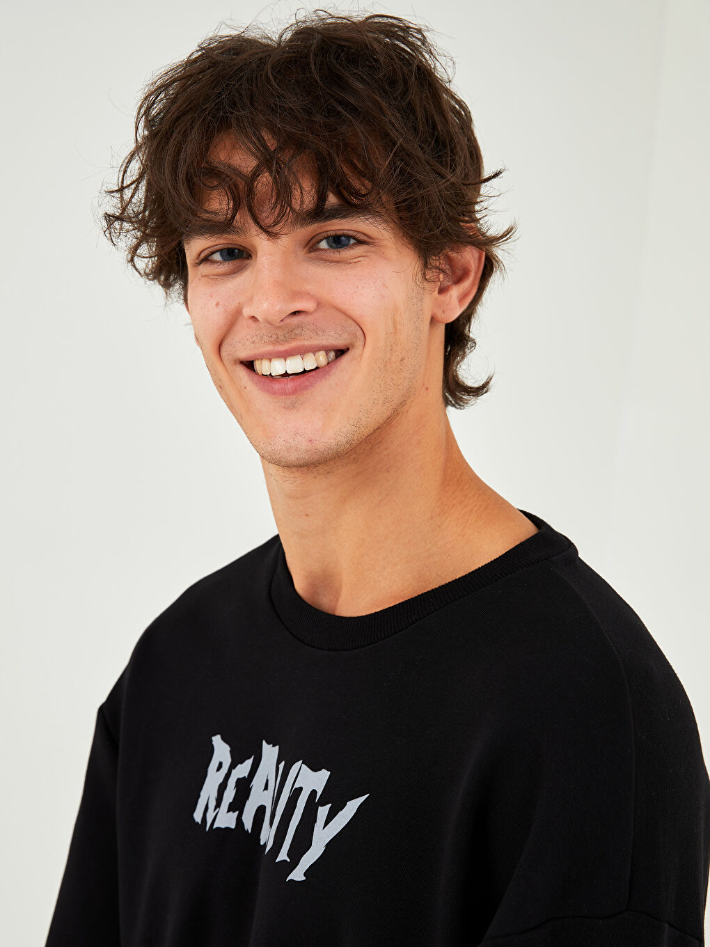 Oversize Crew Neck Long Sleeve Men's Sweatshirt-3