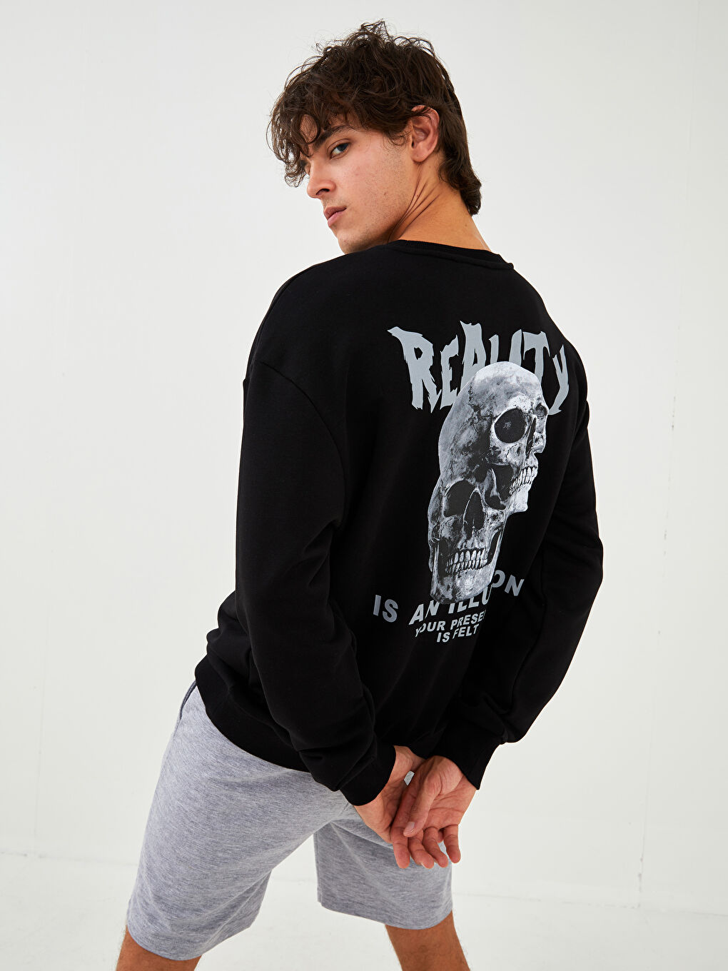 Oversize Crew Neck Long Sleeve Men's Sweatshirt-4