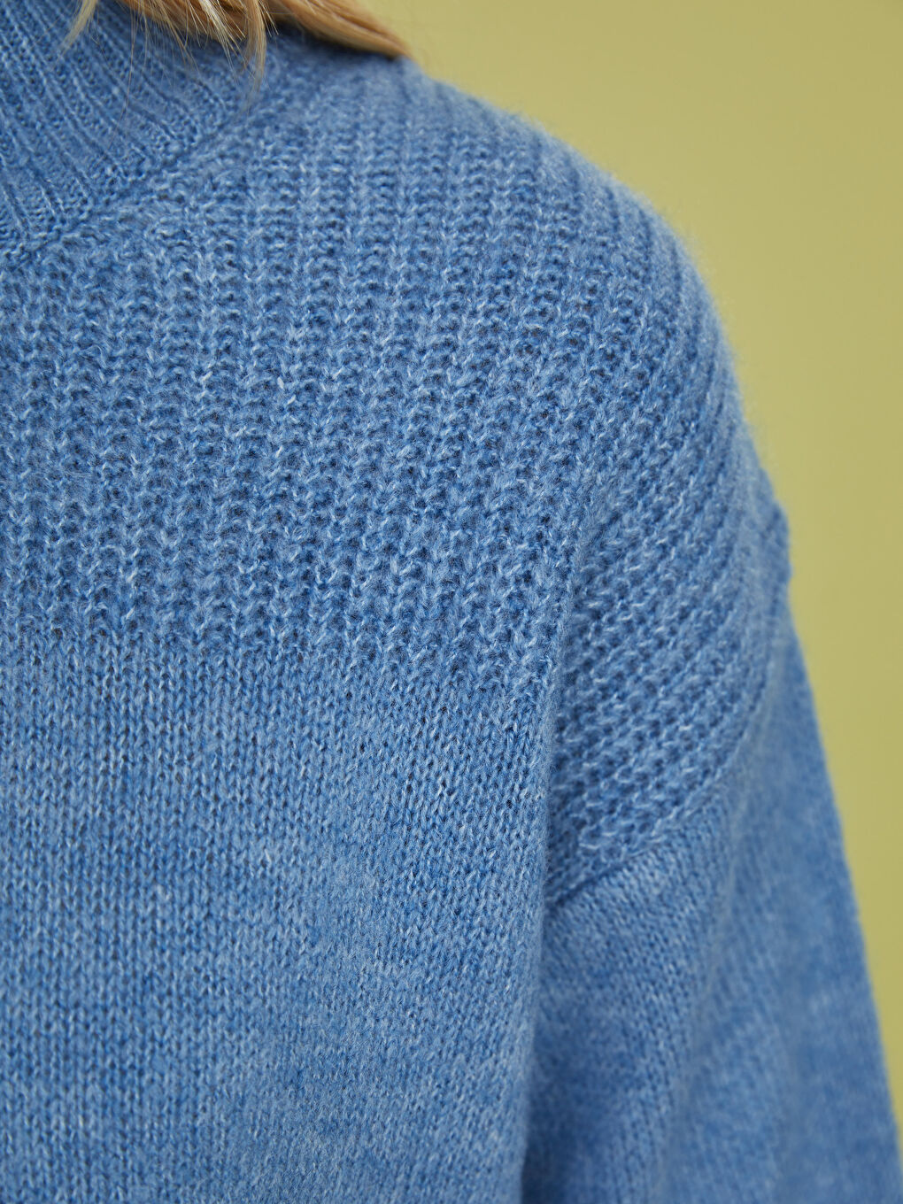 LCWAIKIKI Basic Turtleneck Plain Long Sleeve Women's Knitwear Sweater -W1H957Z8-L9E